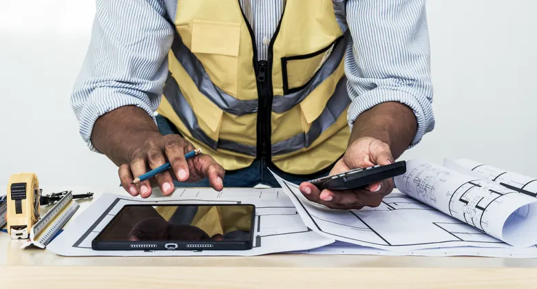 Featured image for “Paychex Payroll Review for Construction Businesses: Pros, Cons & Alternatives”