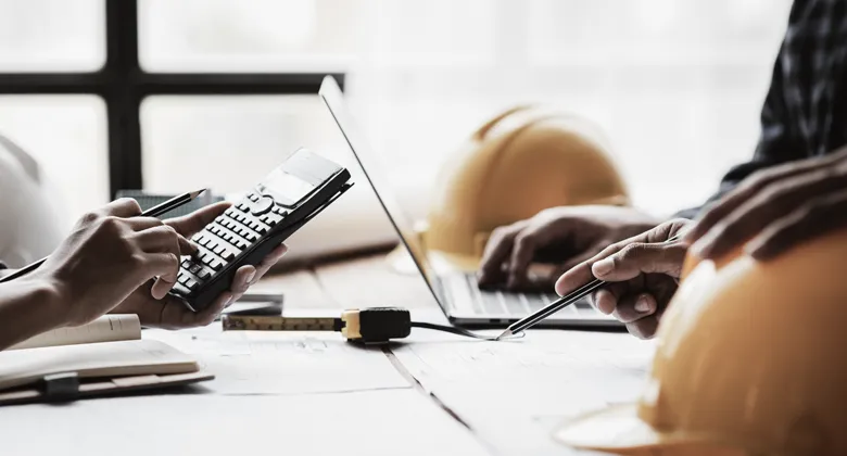 Featured image for “eBacon Payroll Review for Construction Businesses: Pros, Cons & Alternatives”